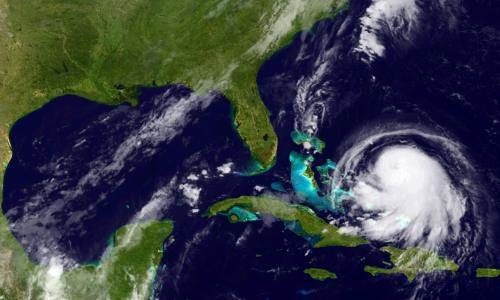 Image of hurricane approaching US
