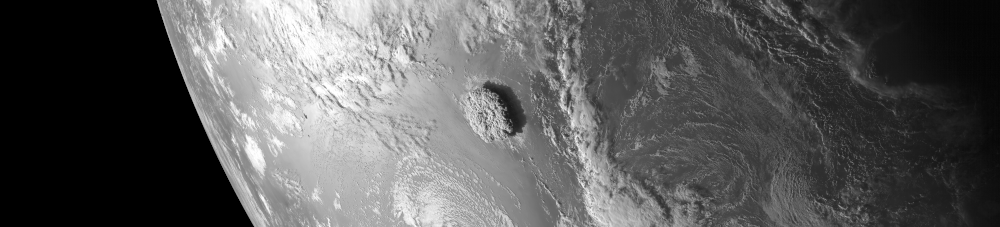 Satellite photo of the mushroom cloud produced by the Tonga Eruption